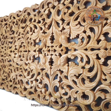 Ukiran: Hiasan Tembok Bali di buat dari kayu jati, kayu mahoni (gambar 1 dari 1).