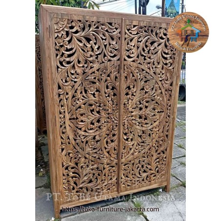 Bedroom - Wardrobes: Carve Wardrobe Bali made of teakwood, mahogany wood (image 1 of 1).