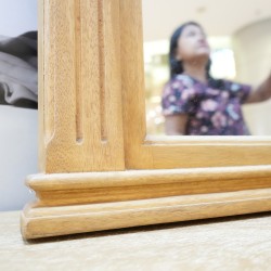 Living Room: Wood Mirror Andara (image 2 of 15).