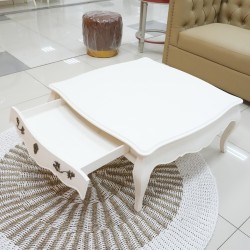 Ruang Keluarga: Meja Kopi Putih dengan Laci (gambar 10 dari 15).