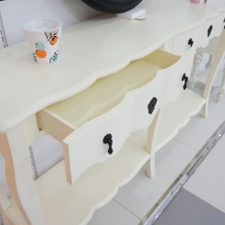 Bedroom: Cleopatra Dressing Table (image 7 of 9).