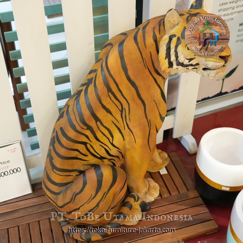 Get 35 discount on Resin Tiger Statue only now!