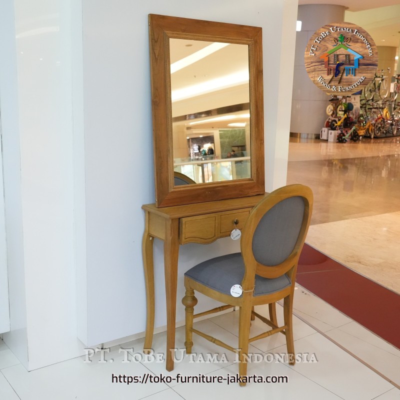 Saving is More Practical with a Spacious Cream Console Table