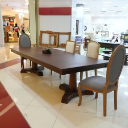 Ruang Makan: Meja Meeting Kayu Solid (gambar 22 dari 27).