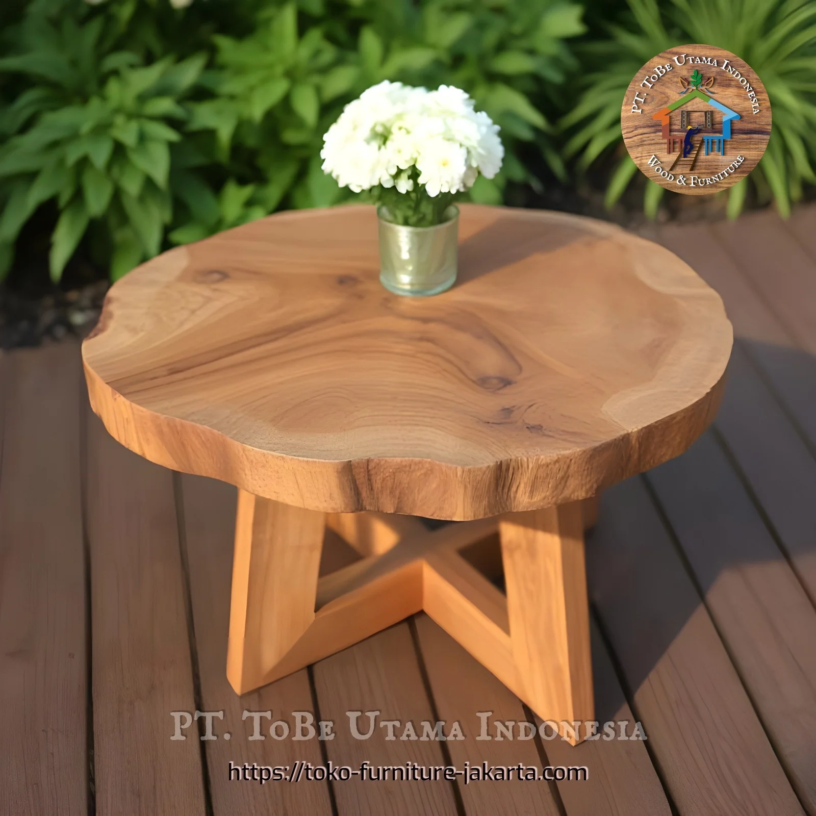 Living Room - Coffee Tables: Small Round Table Live Edge (image 1 of 1).