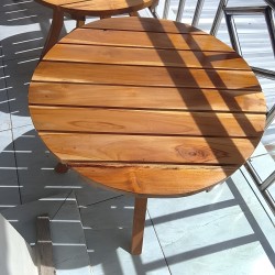 Taman: Meja Teras Minimalis Kayu Bundar Tepi (gambar 6 dari 7).