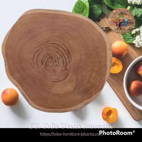Kitchenware: Longan Wood Cutting Board made of longan wood, teakwood (image 1 of 2).
