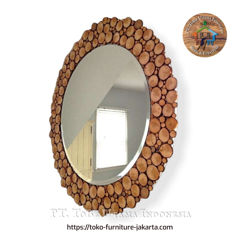 Accessories - Wooden Mirrors: Mirror Oval Wood Chips made of glass (image 1 of 1).