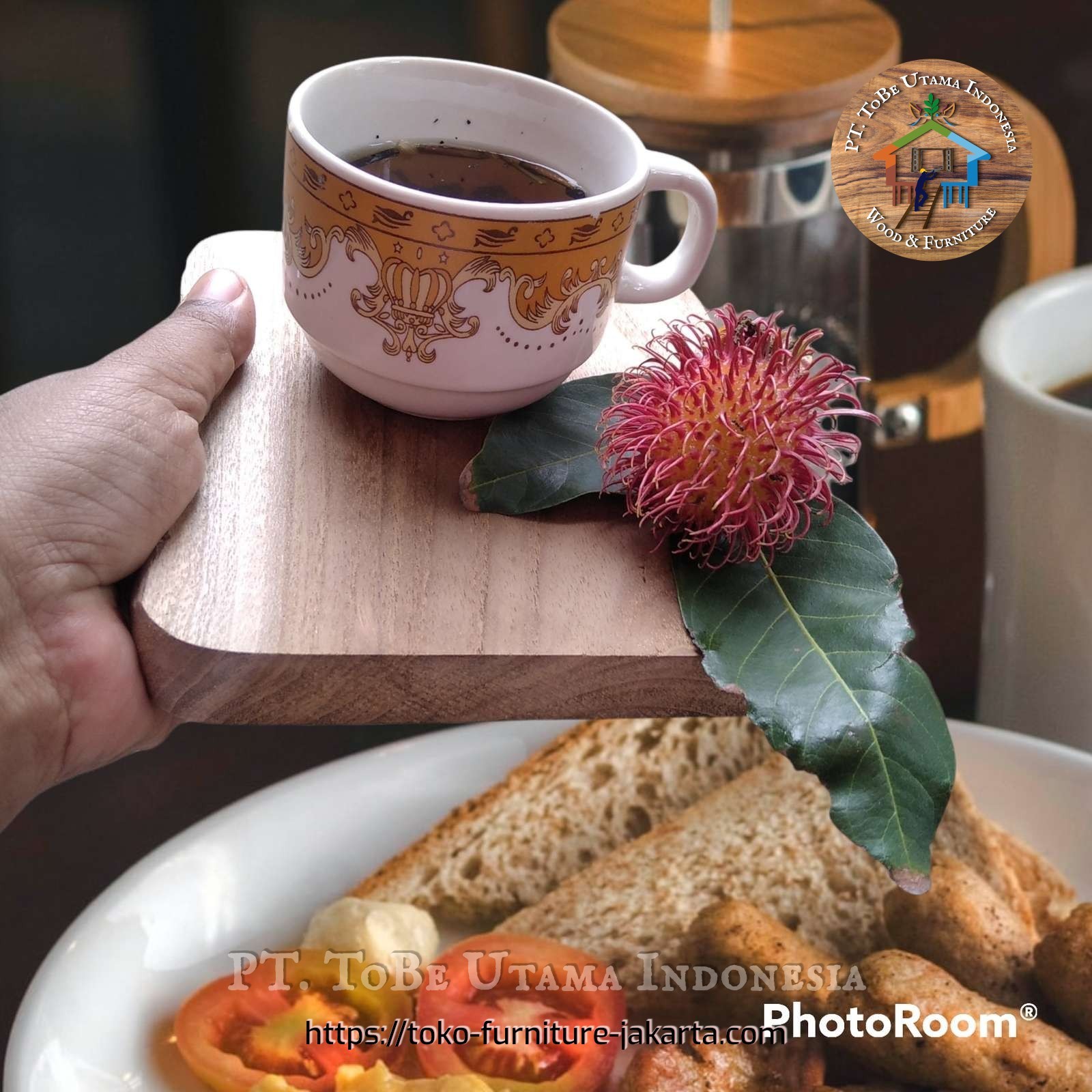 Kitchenware: Mug Tray made of mahogany wood (image 1 of 1).