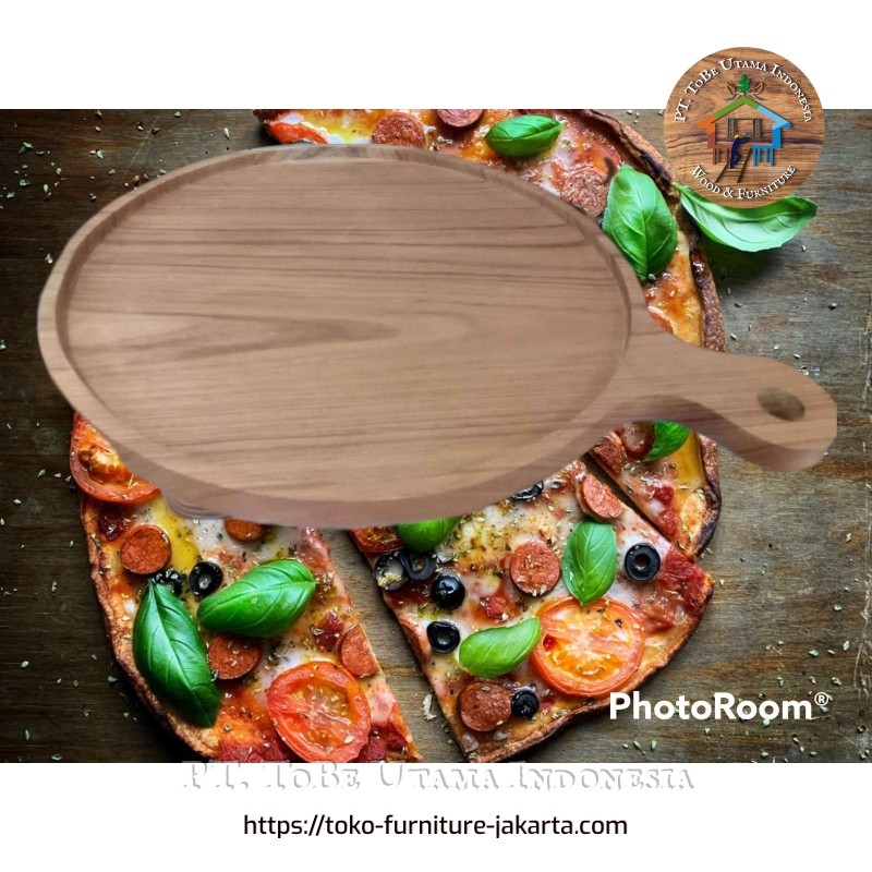 Kitchenware: Pizza Pan made of teakwood, mahogany wood (image 1 of 1).