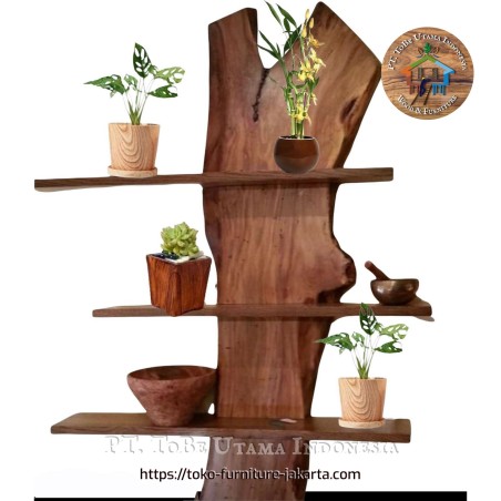 Accessories: Rack Plants made of teakwood (image 1 of 1).