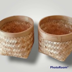 Kitchenware: Bakul made of bamboo wood (image 1 of 1).