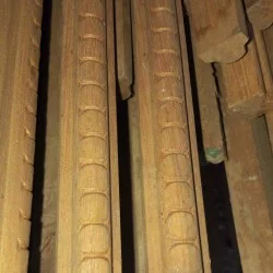 Bahan Bangunan: List Profil Kayu di buat dari kayu akasia (gambar 10 dari 13).