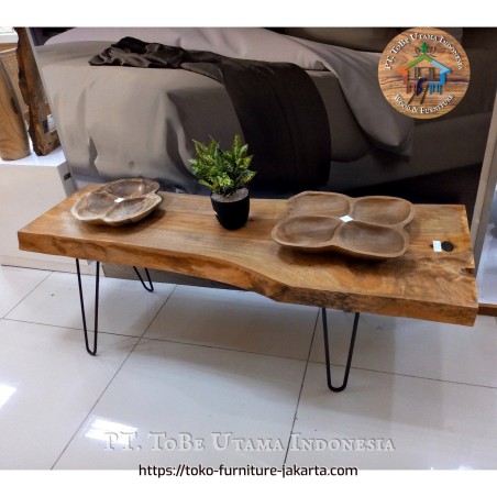 Living Room - Coffee Tables: Bed Table made of mahogany wood (image 1 of 1).