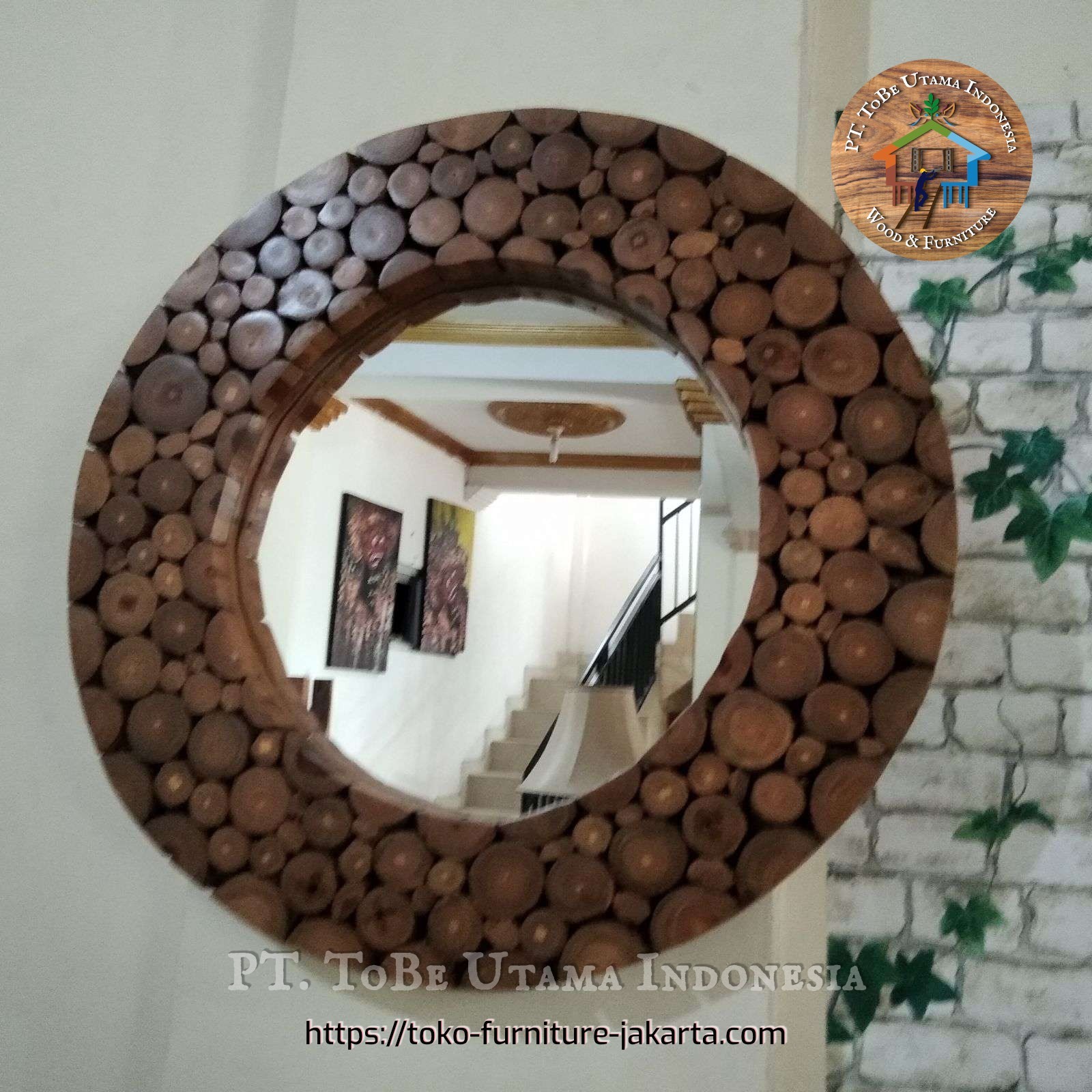 Accessories - Wooden Mirrors: Mirror Coin made of teakwood, glass (image 1 of 1).