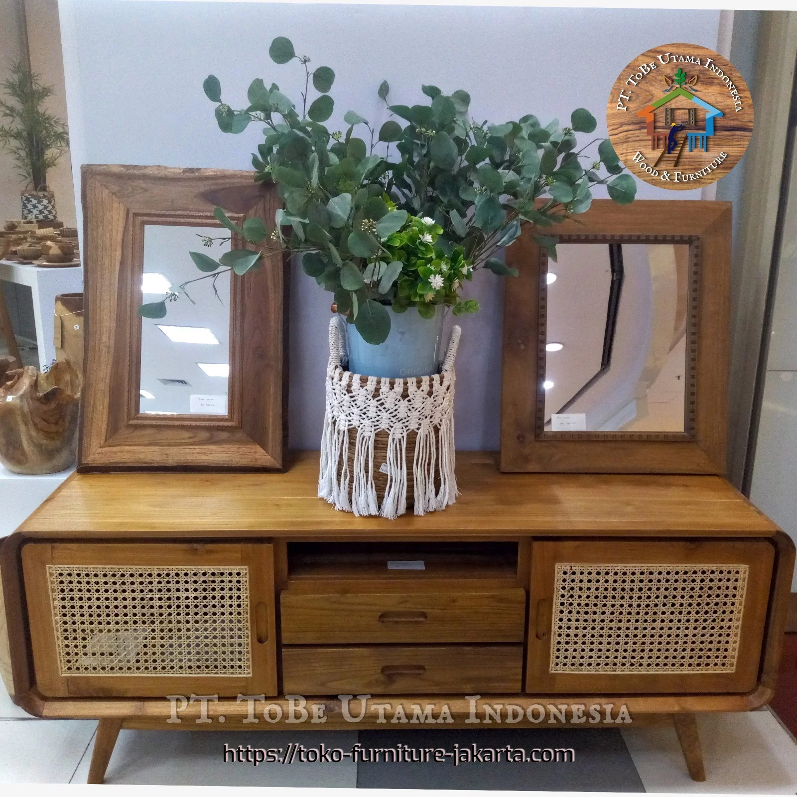 Living Room - Credenza: Rattan Sideboard made of teakwood, mahogany wood, glass (image 1 of 3).