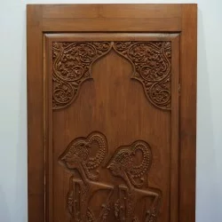 Pintu: Pintu Ukiran Wayang Kayu Jati di buat dari kayu jati (gambar 6 dari 8).