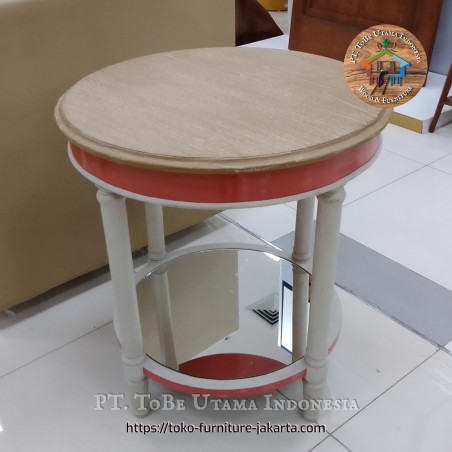 Ruang Keluarga - Meja Kecil: Meja Kopi Bulat dengan Kaca di buat dari kayu mahoni, kaca (gambar 1 dari 1).