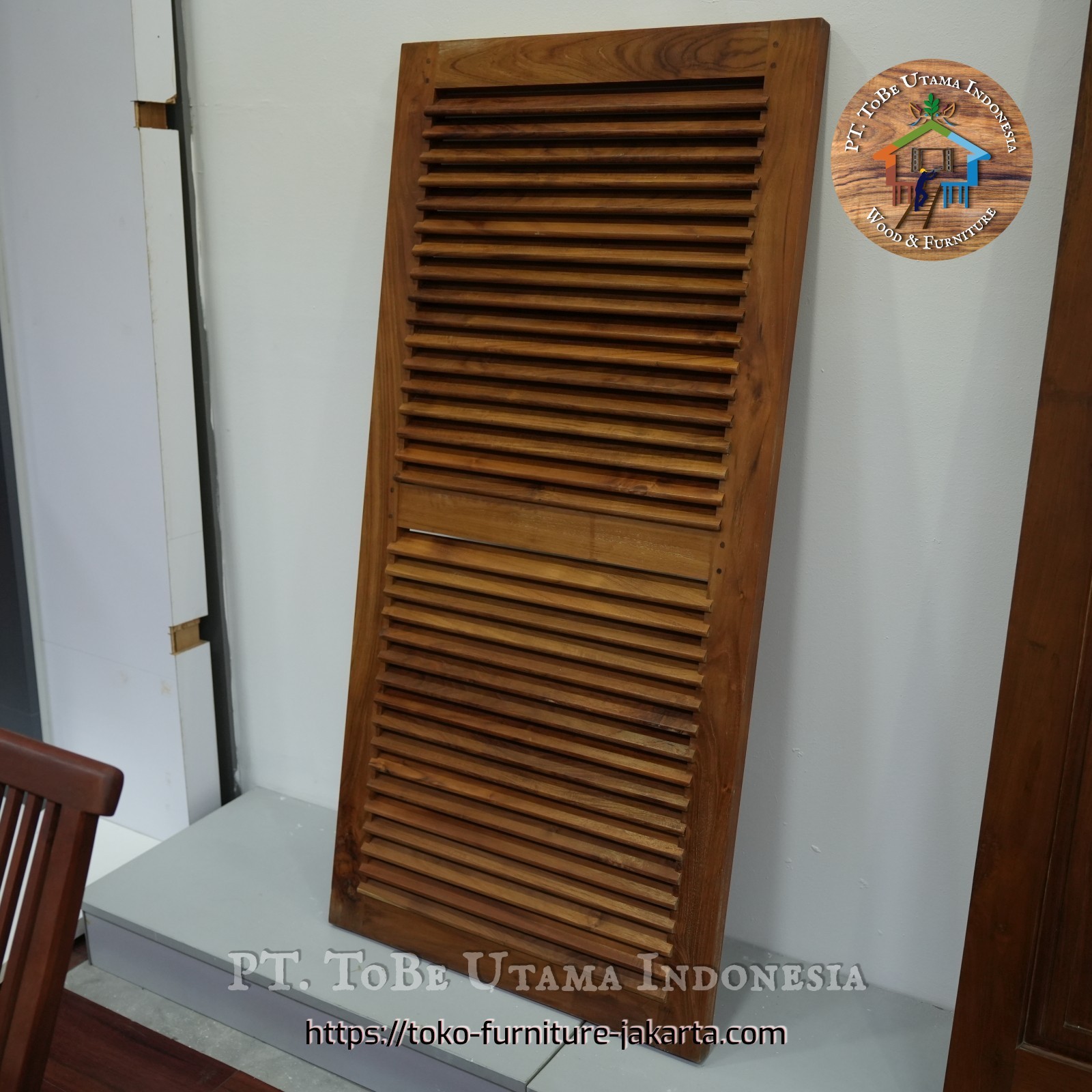 Doors: Wood Teak Door's Antique Indonesia made of teakwood (image 1 of 2).