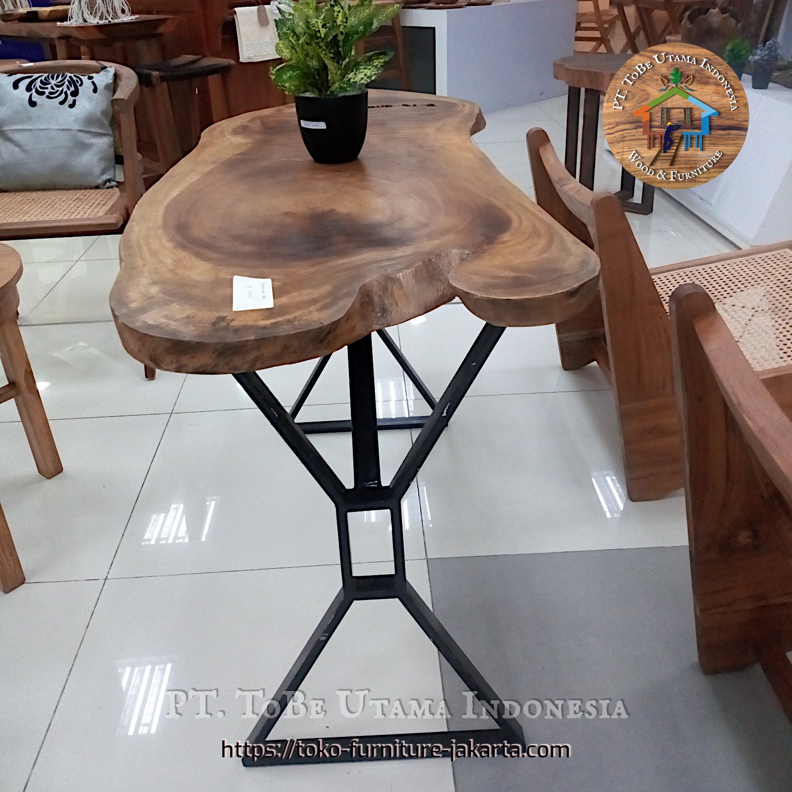 Living Room - Coffee Tables: JCT Console Table made of trembesi wood, mahogany wood (image 1 of 6).