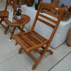 Terrace: Folding Chair S made of teakwood (image 1 of 5).