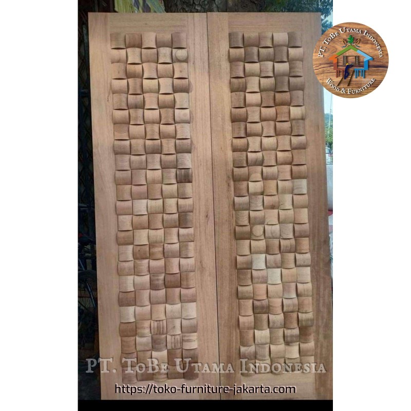 Doors: Ketupat Doors made of mahogany wood, meranti wood (image 1 of 1).