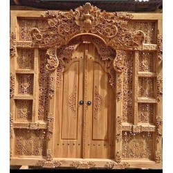Pintu: Gebyok Bali 02 di buat dari kayu jati (gambar 1 dari 1).