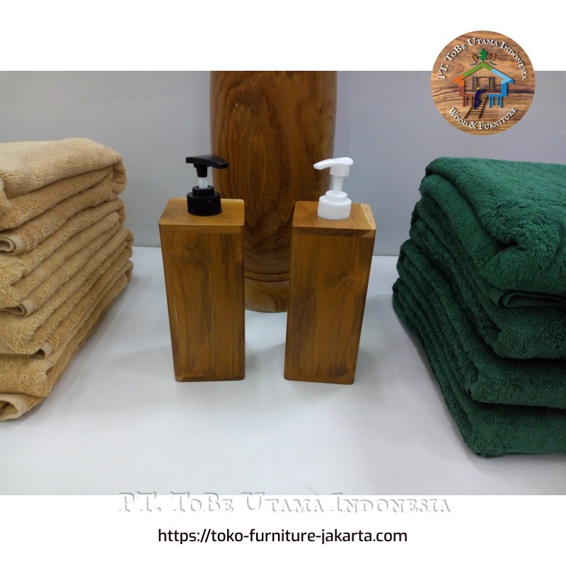 Bathroom: Wooden Shampoo Bottle (image 1 of 1). Bathroom: Wooden Shampoo Bottle (image 1 of 1).