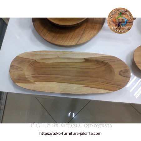Dining Room: Oval Wooden Tray (image 1 of 1).